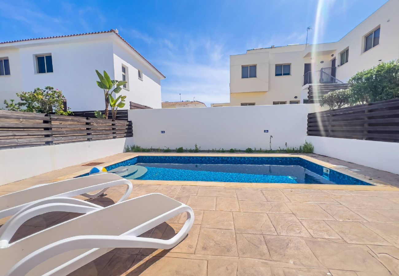 Villa in Protaras - Pernera Seaside Villa