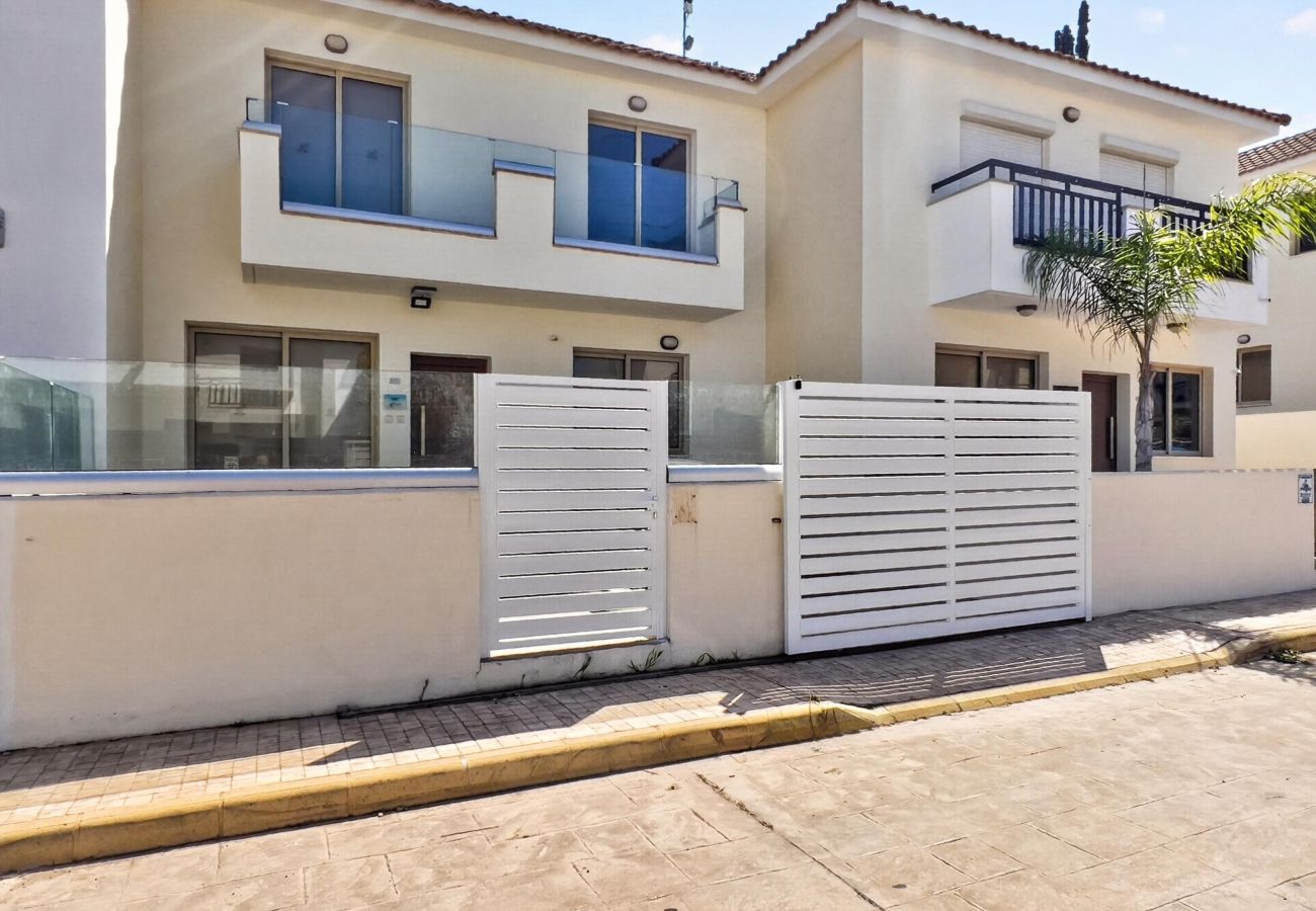 Villa in Protaras - Pernera Seaside Villa