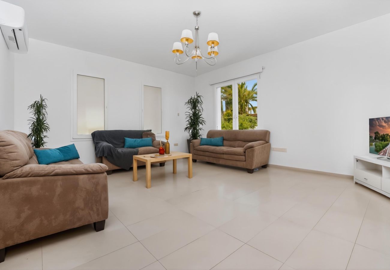 Villa in Ayia Napa - Villa Christina Elité