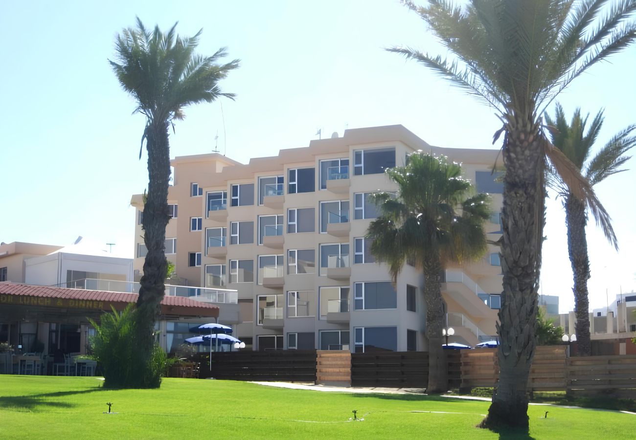 Ferienwohnung in Protaras - Fig Tree Bay Seafront 401