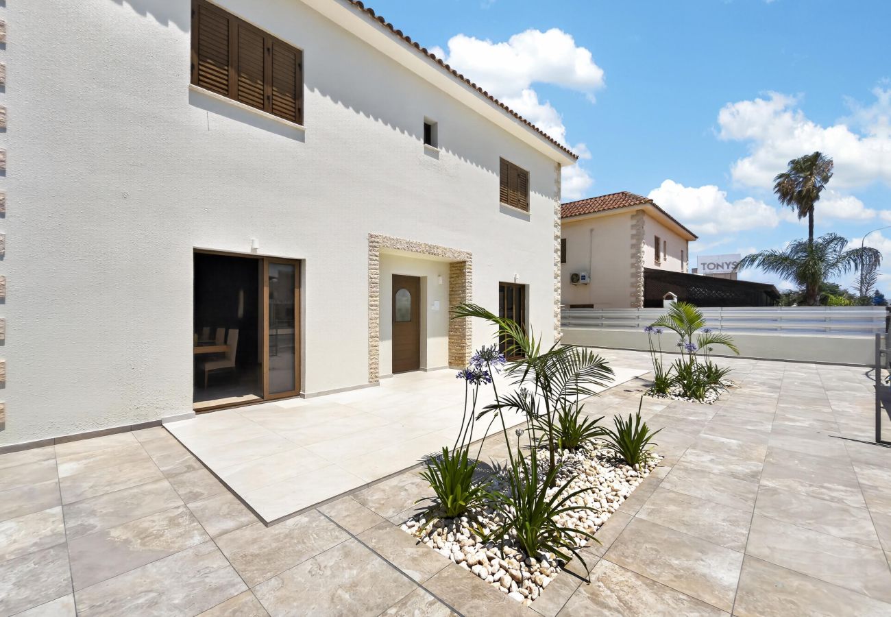 Villa in Protaras - Delina Coastal Villa