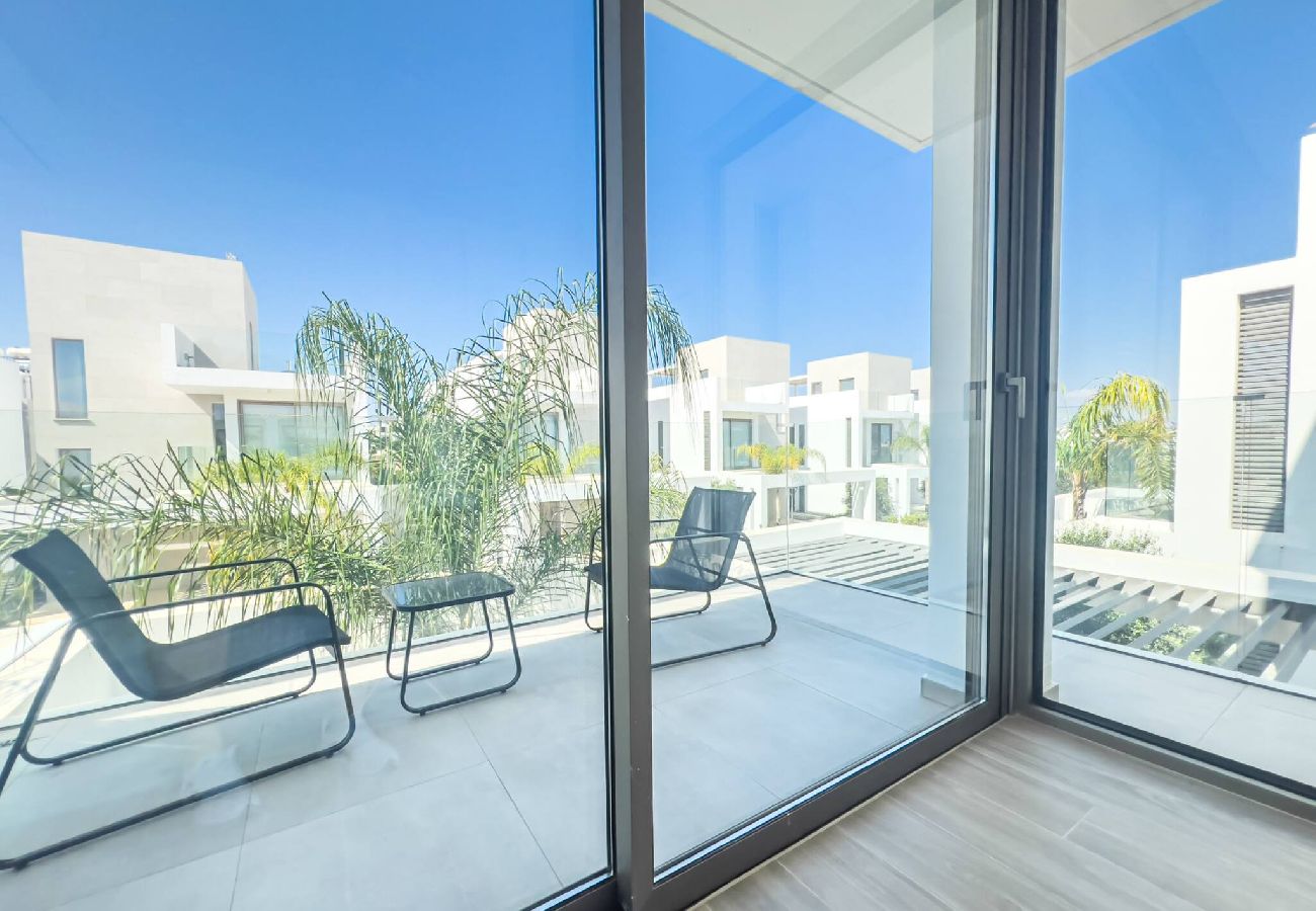 Villa à Protaras - Azure Breeze Villa