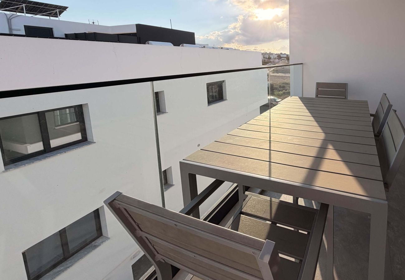 Appartement à Lakatamia - Cecilia Luxury Suite