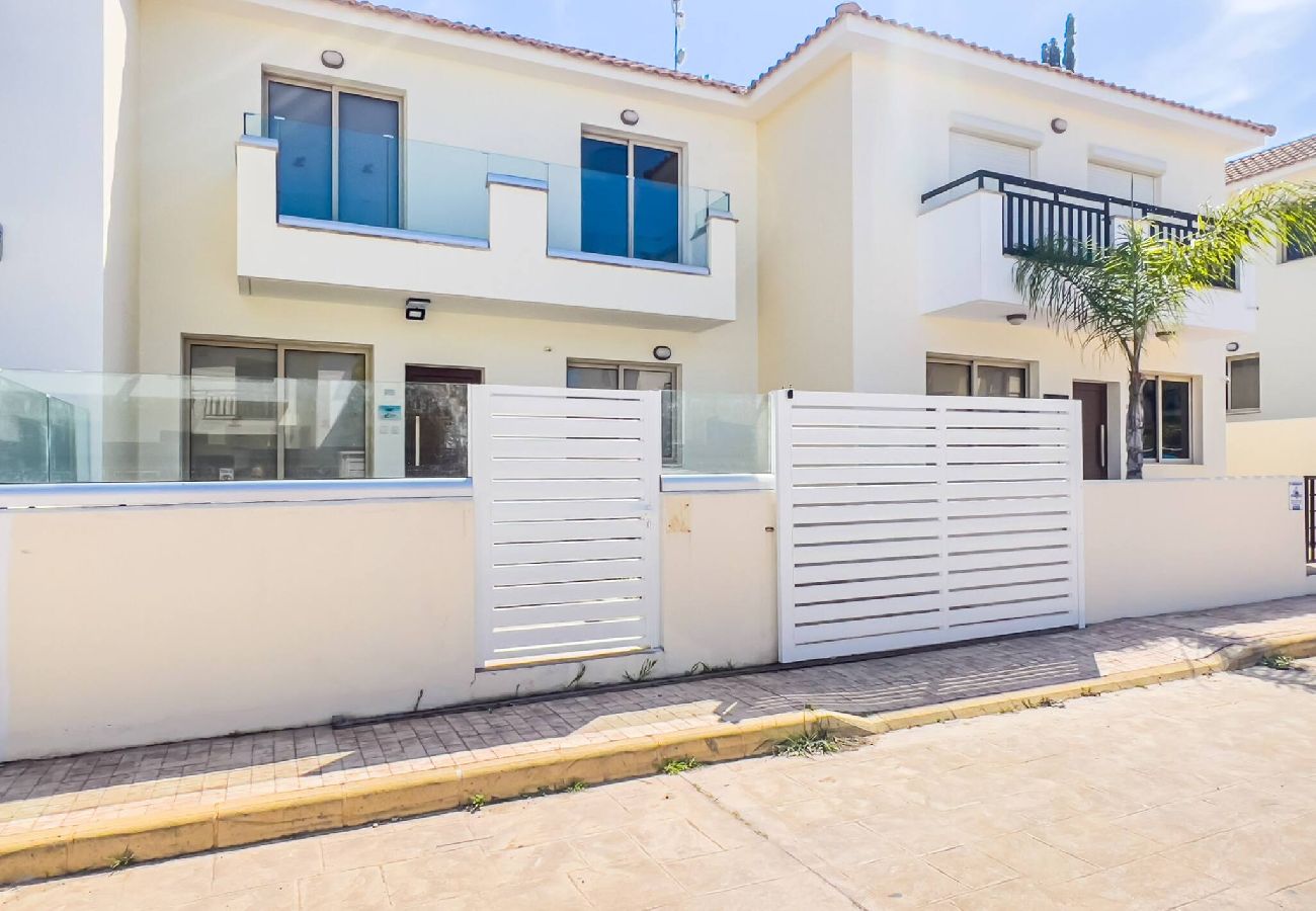 Villa a Protaras - Pernera Seaside Villa