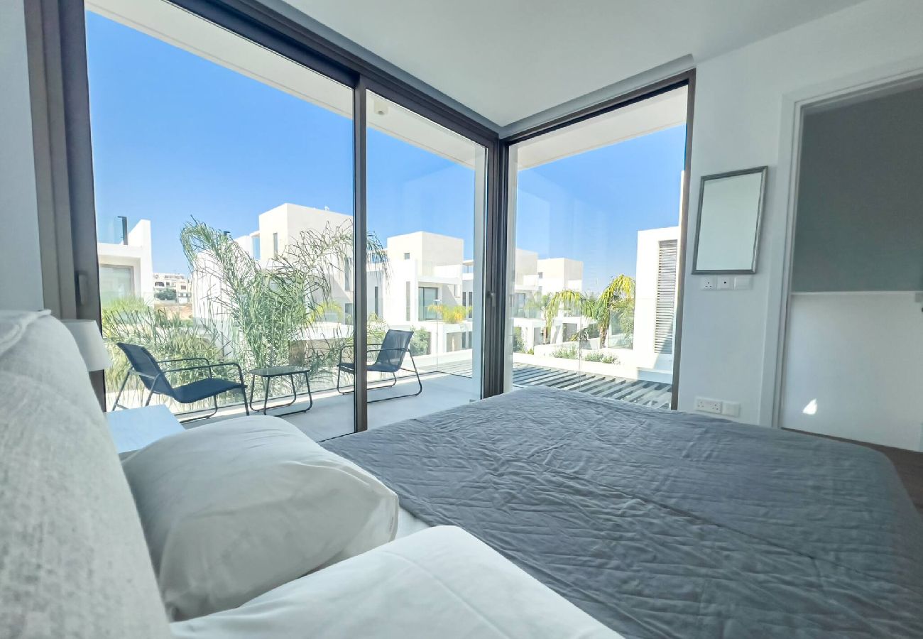 Villa i Protaras - Azure Breeze Villa