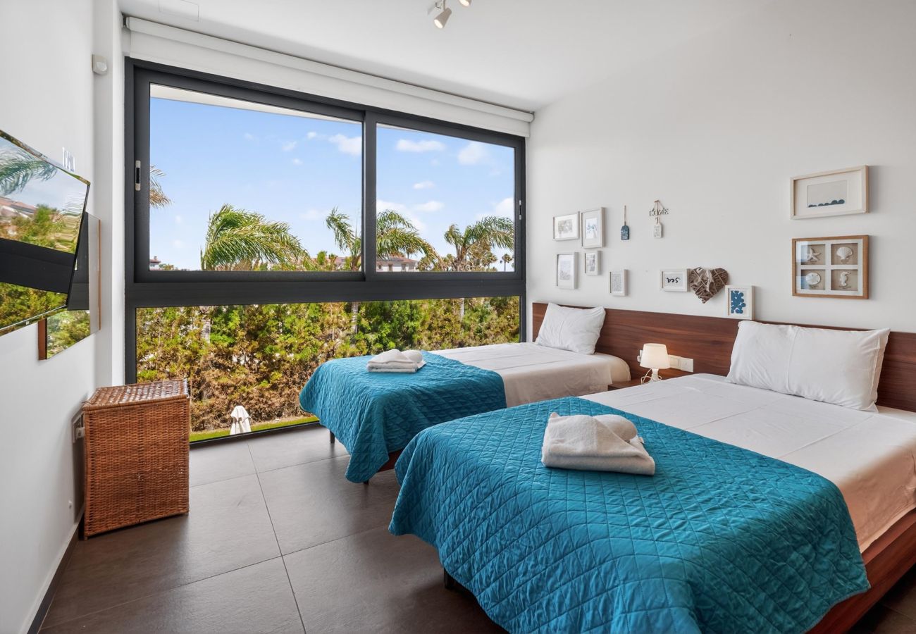 Villa i Protaras - Azzurra Seafront Villa