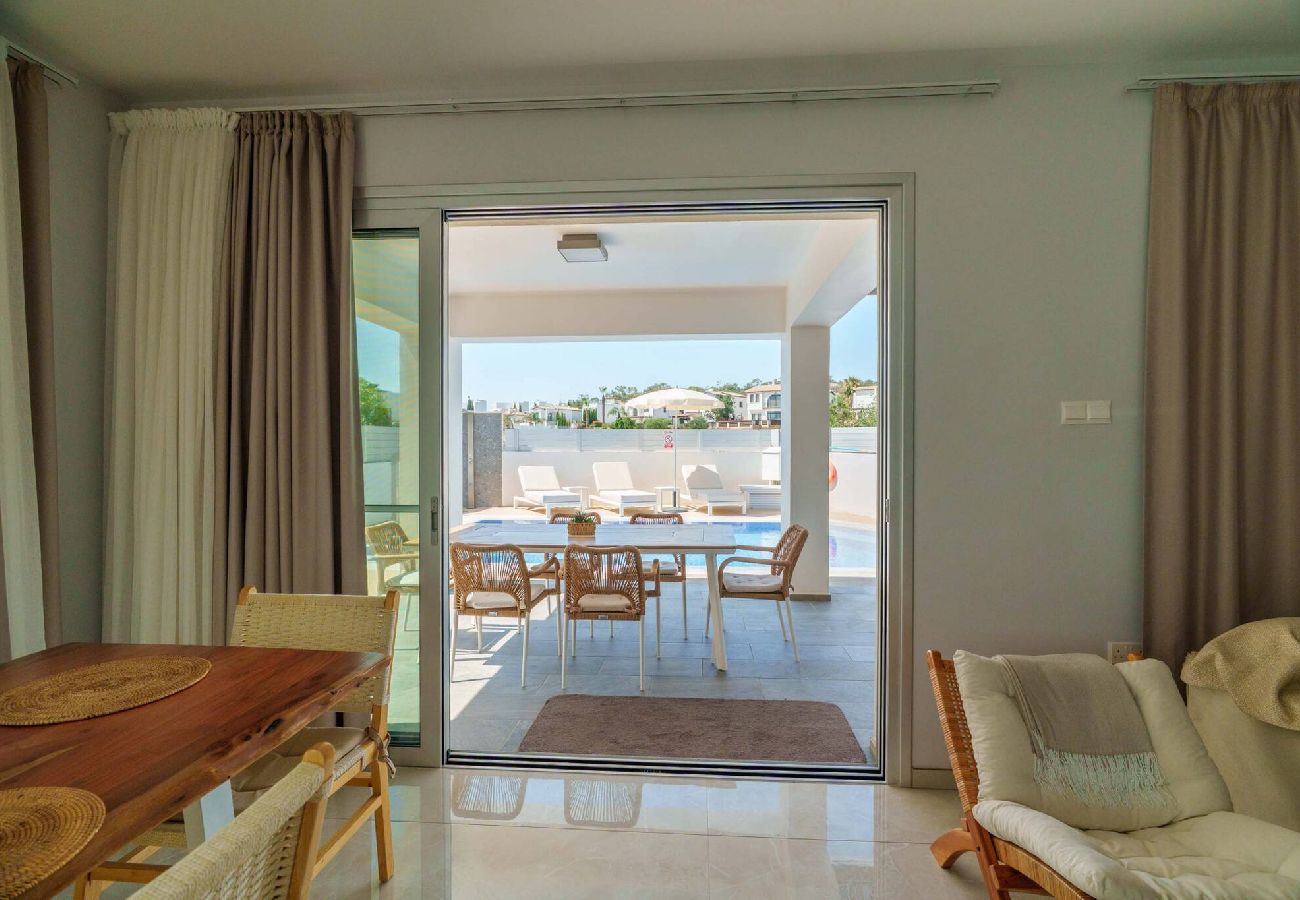 Willa w Protaras - Geo Panoramic Villa