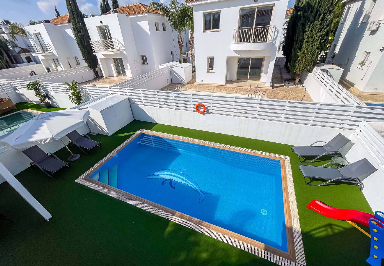 Willa w Protaras - Villa Allegra