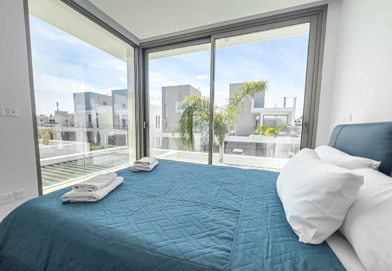 Willa w Protaras - Azure Horizon Villa