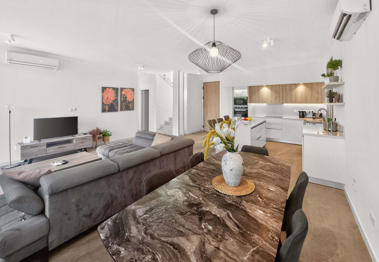 Villa in Protaras - Azure Serenity Villa