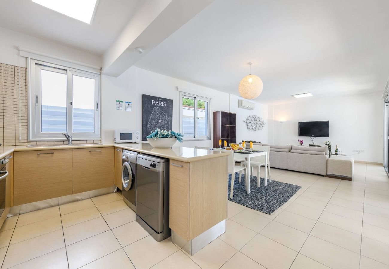 Villa in Protaras - Villa Konnos Breeze