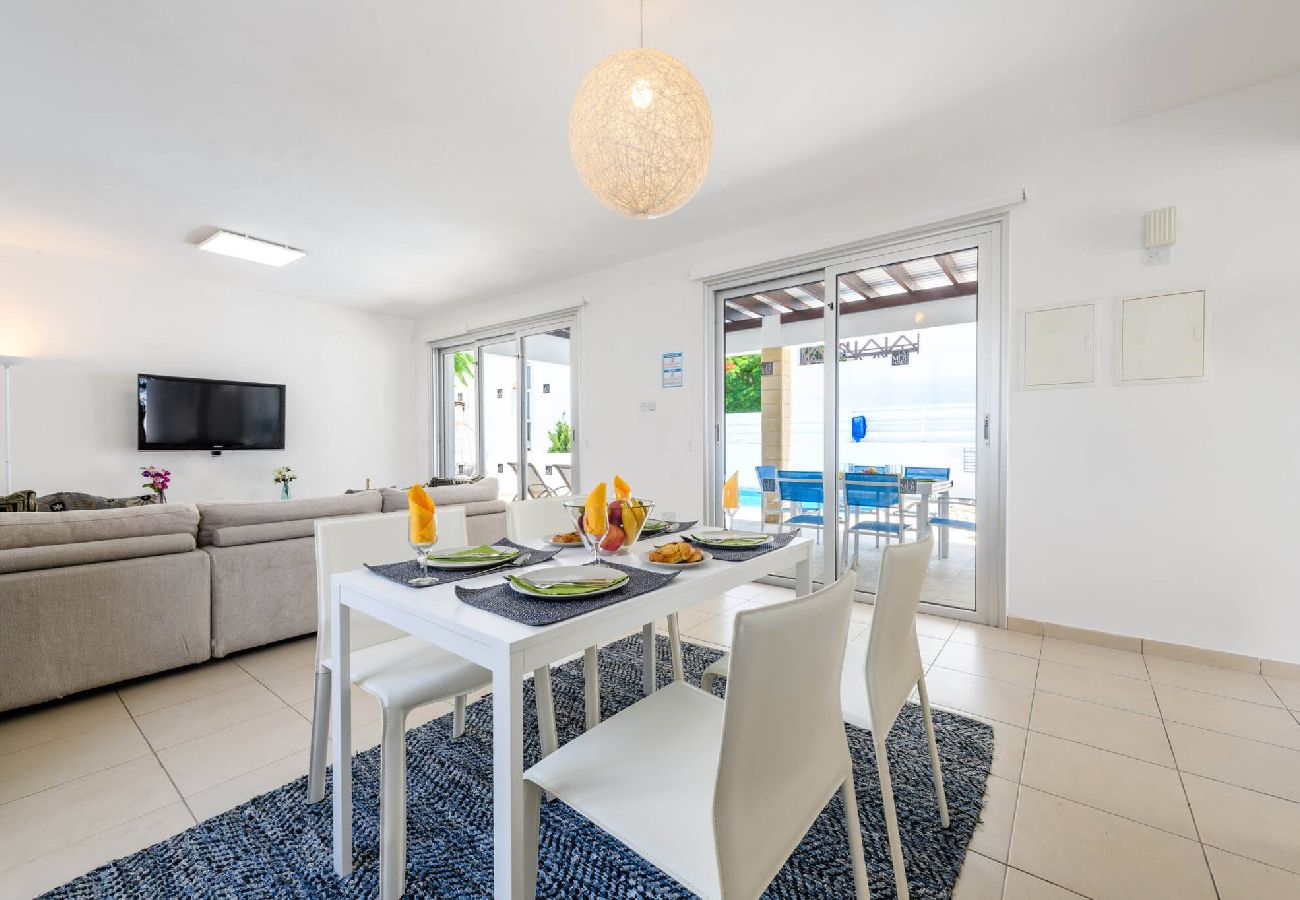 Villa in Protaras - Villa Konnos Breeze