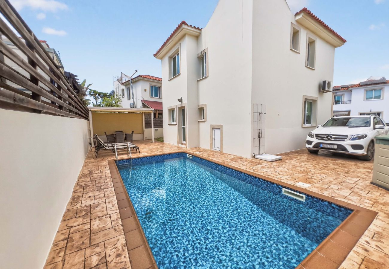 Villa in Protaras - Villa Ioli