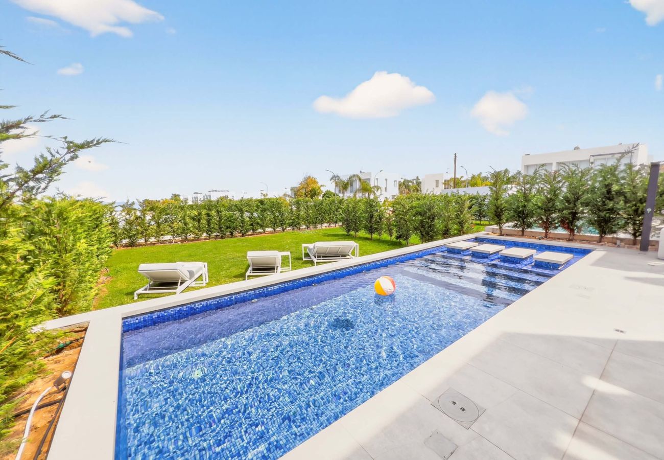 Villa in Protaras - Azure Jade Villa