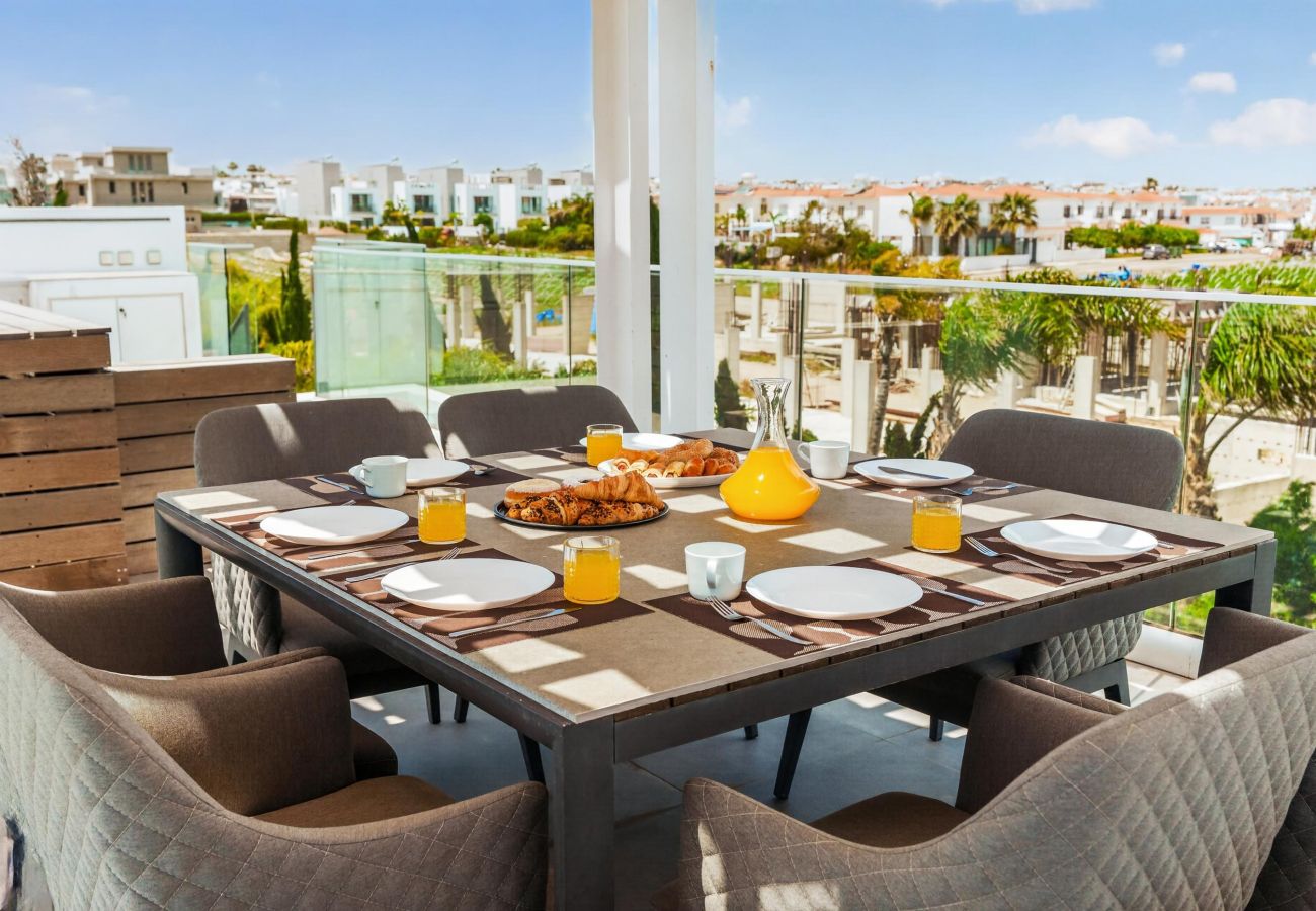 Villa in Protaras - Azzurra Seafront Villa