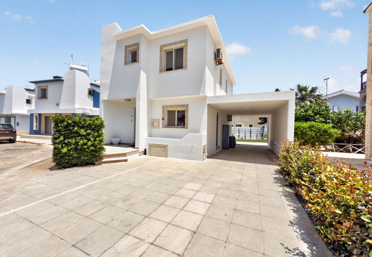 Villa in Protaras - Konnos Joy Villa