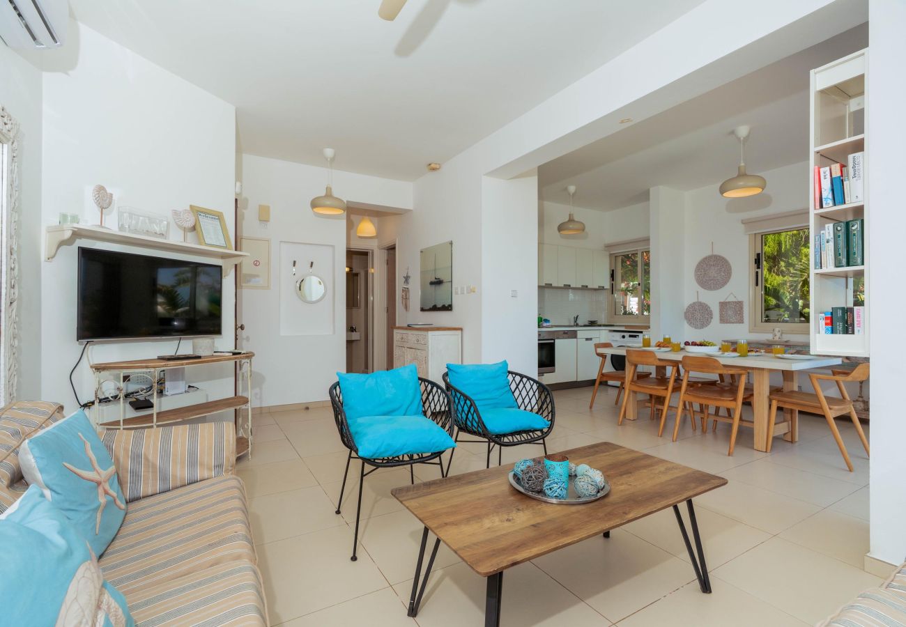 Villa in Protaras - Artisan Seafront Villa - Escape