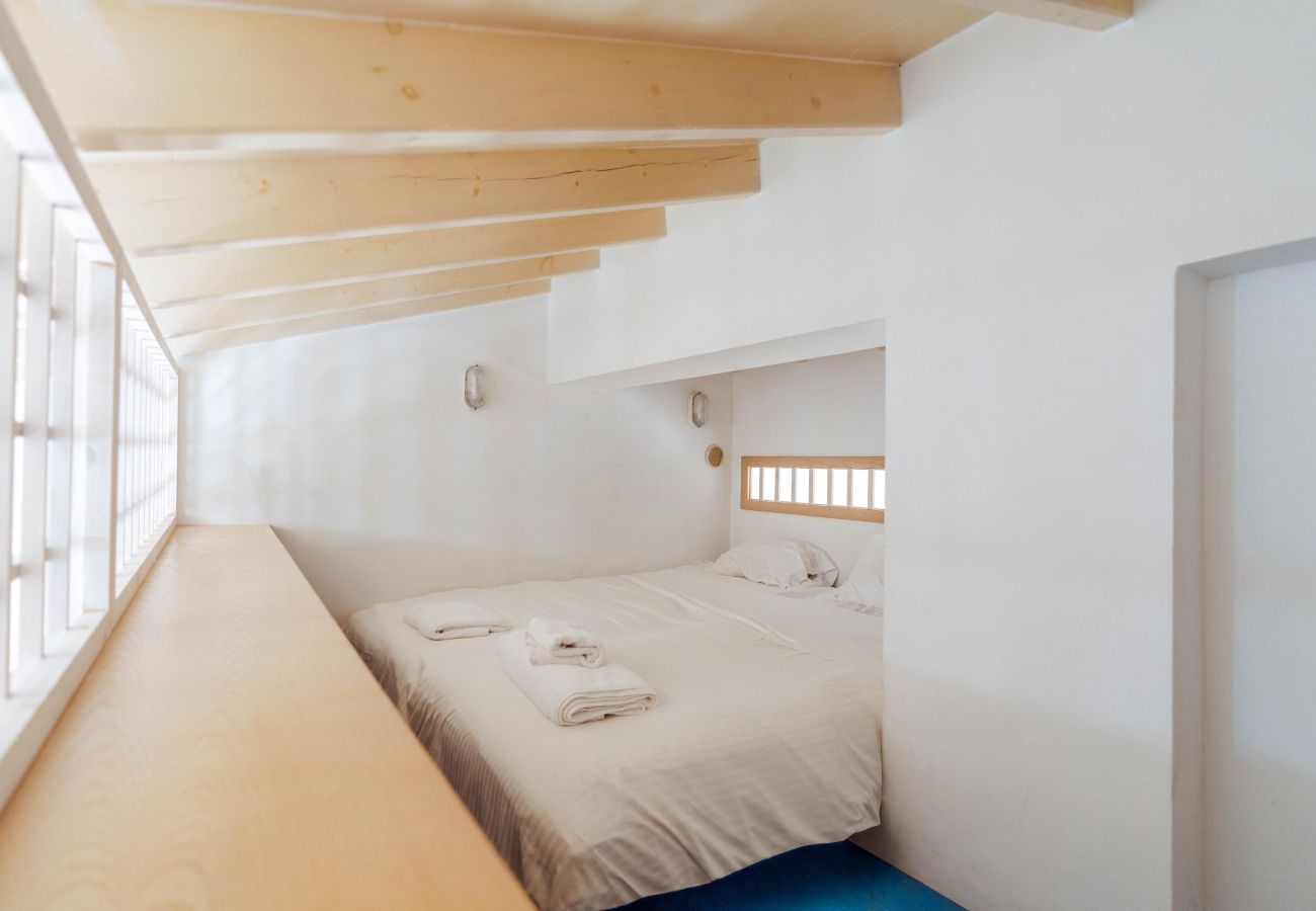 Villa in Protaras - Artisan Seafront Villa - Treehouse