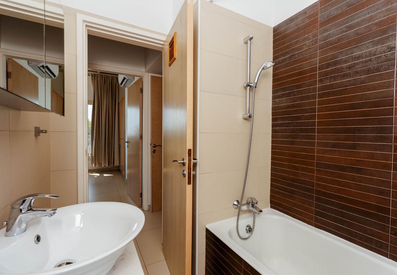 Villa in Protaras - Artisan Seafront Villa - Treehouse