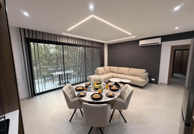 Apartment in Nicosia - Cecilia Signature Collection #101