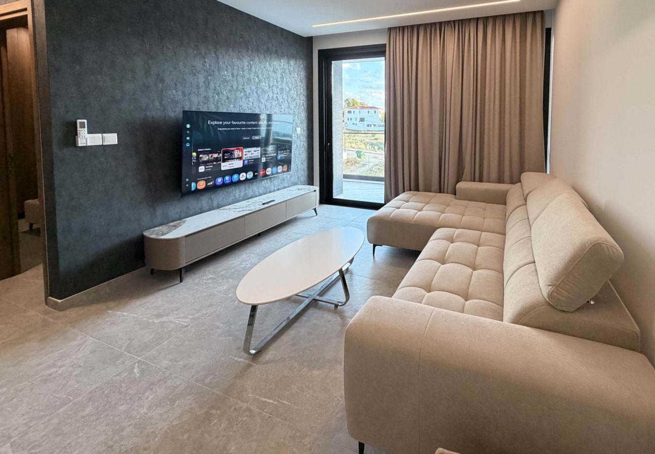 Apartment in Lakatamia - Cecilia Luxury Suite