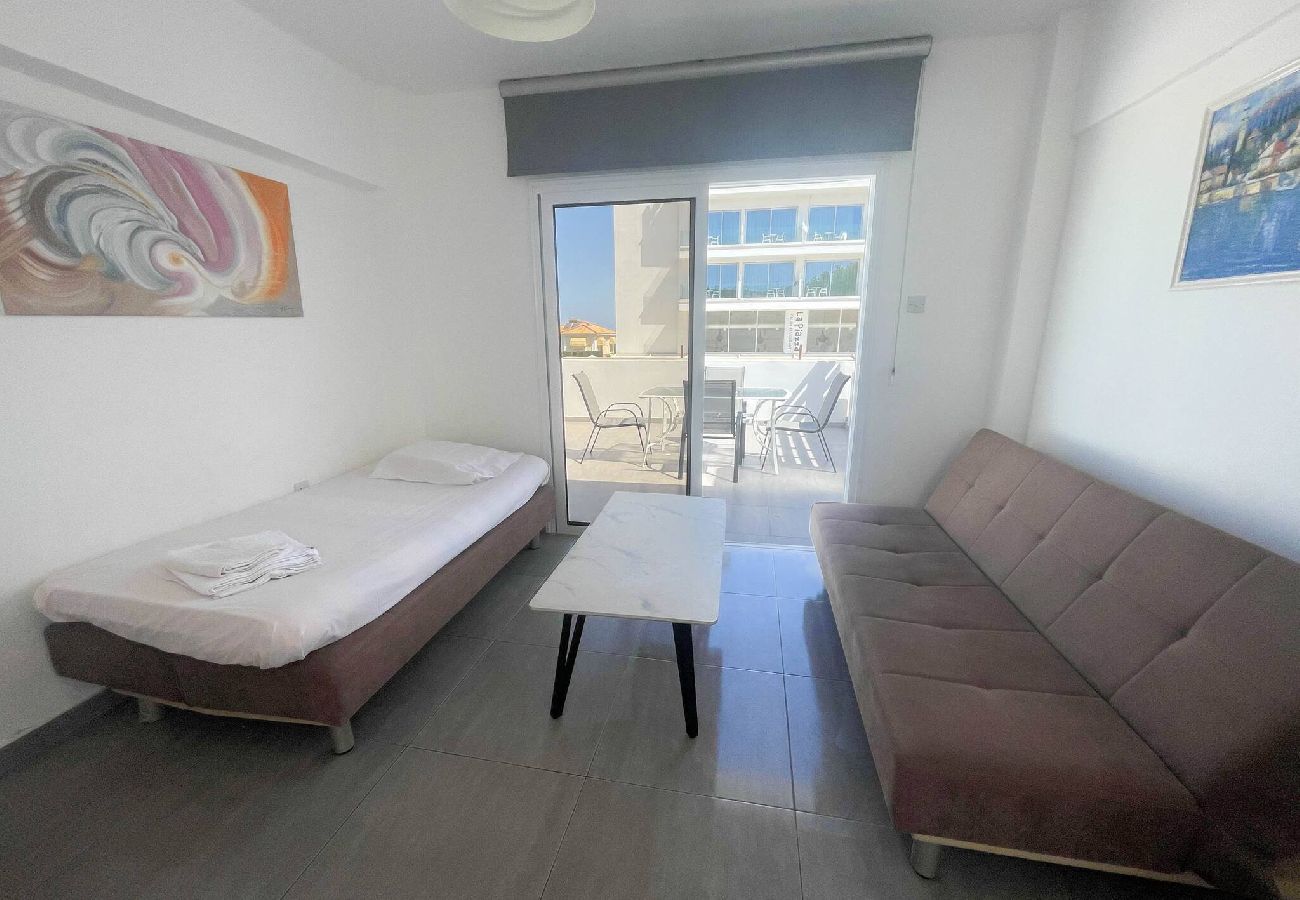 Апартаменты на Protaras - Christina Fig Tree Bay Apartment