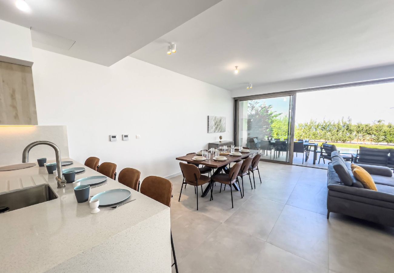 Вилла на Protaras - Azure Horizon Villa