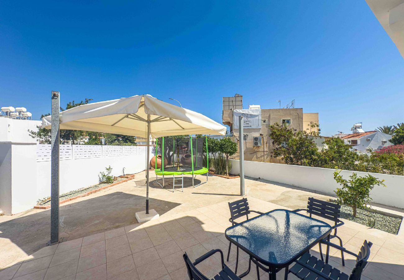 Вилла на Protaras - Chris Family Villa