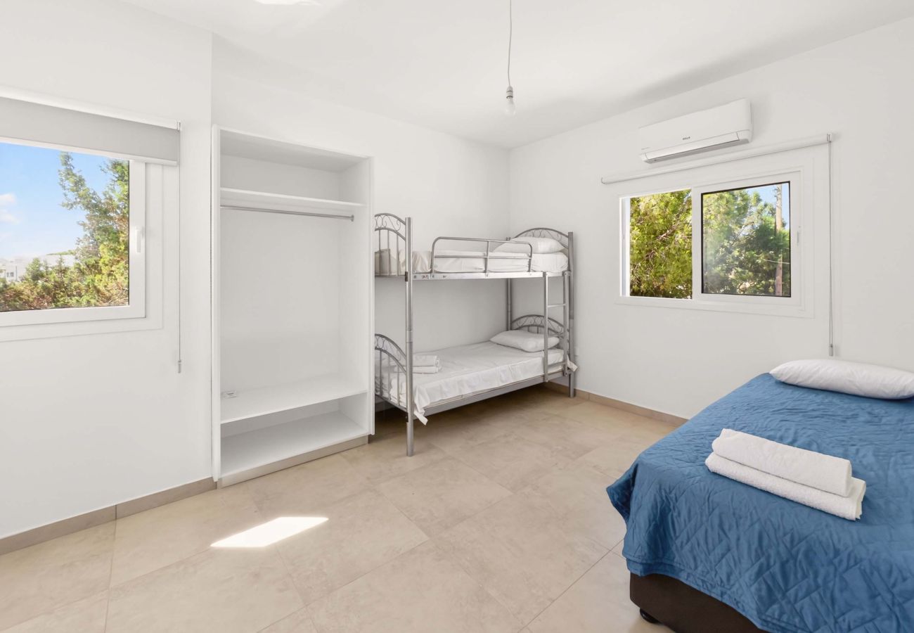 Вилла на Protaras - Chris Family Villa