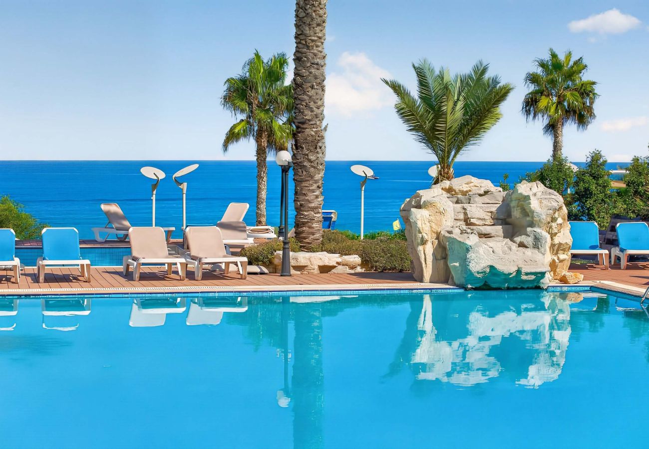 Апартаменты на Protaras - Fig Tree Bay Seafront 401