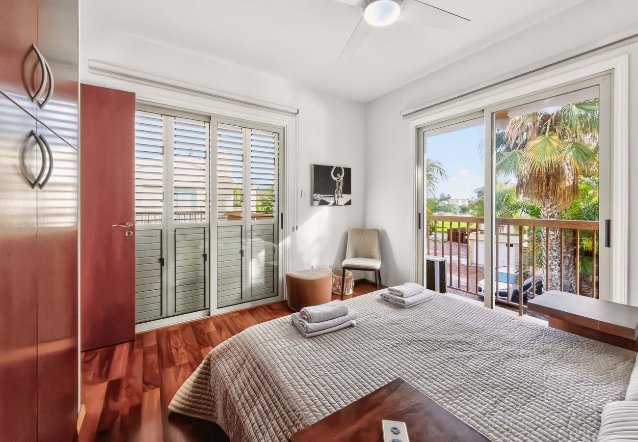 Вилла на Ayia Napa - Rock Azure Villa