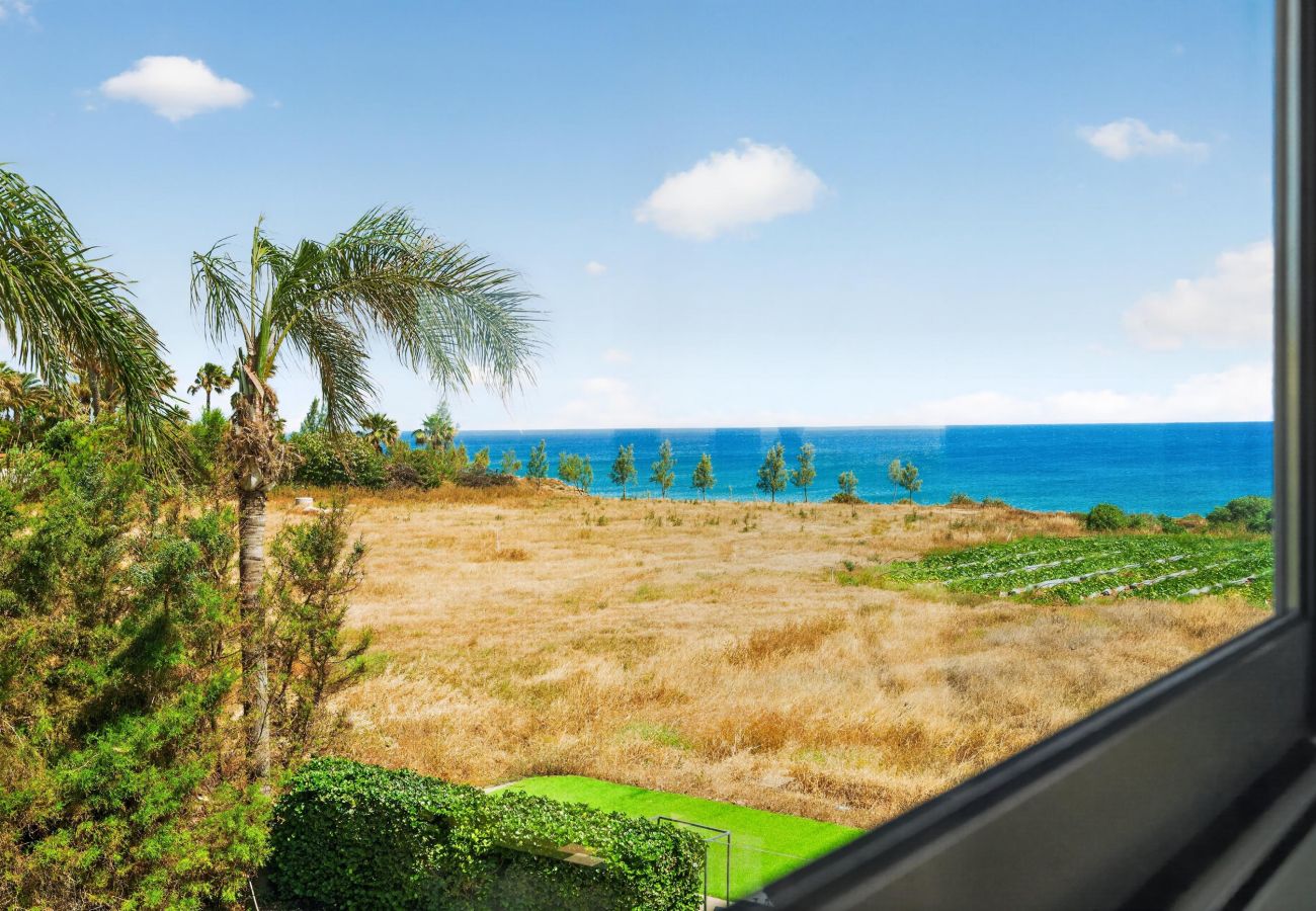 Вилла на Protaras - Azzurra Seafront Villa