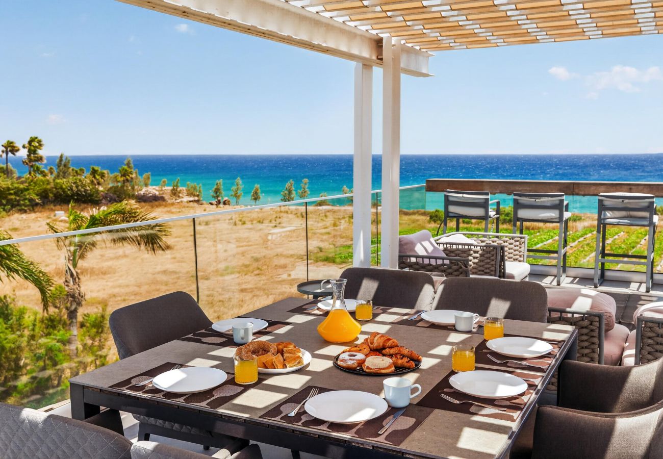 Вилла на Protaras - Azzurra Seafront Villa