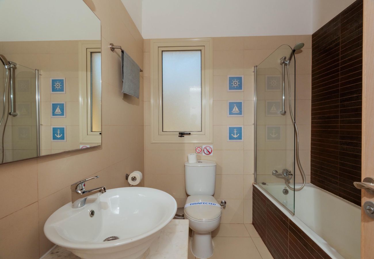 Вилла на Protaras - Artisan Seafront Villa - Escape