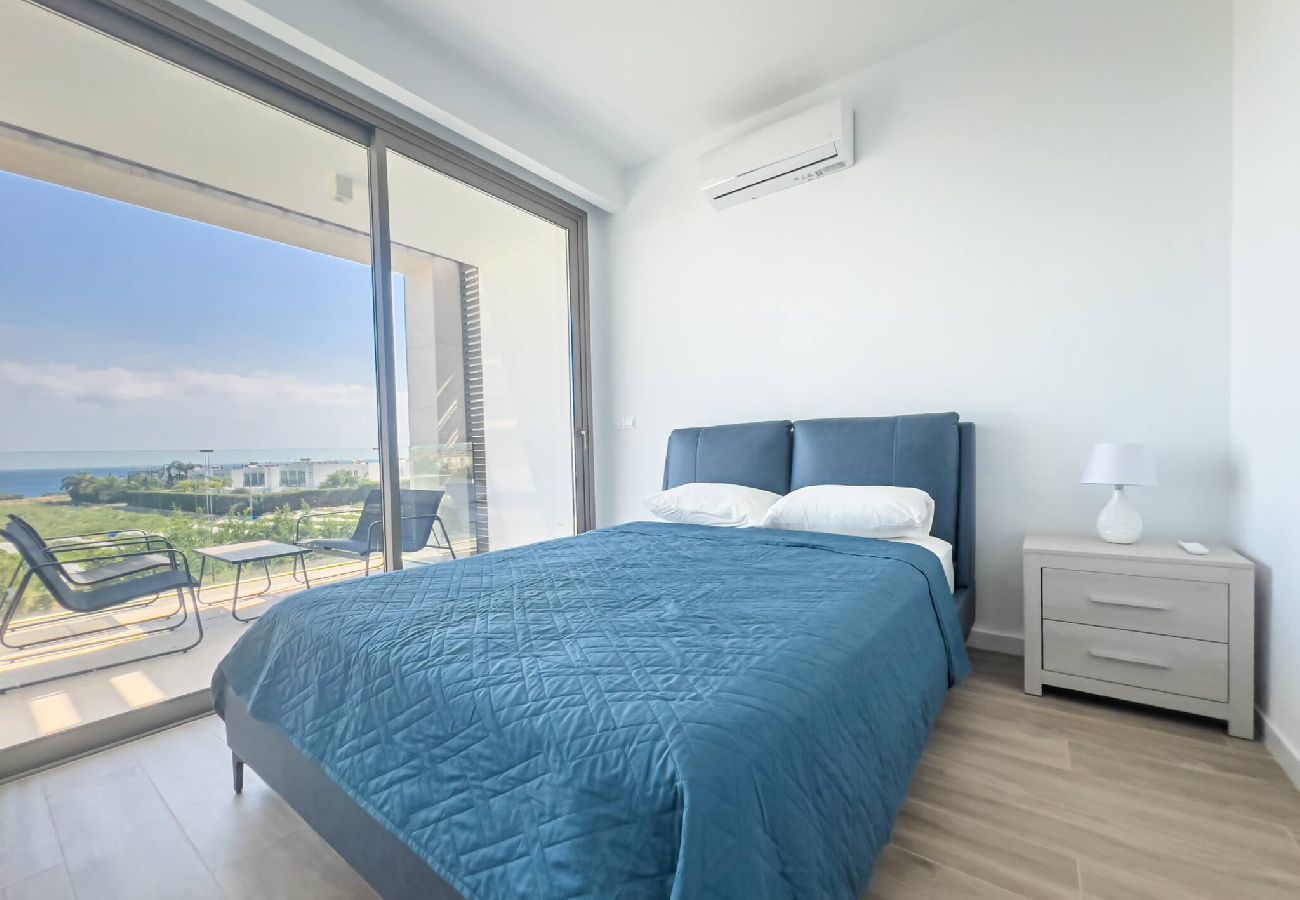 Villa i Protaras - Azure Breeze Villa