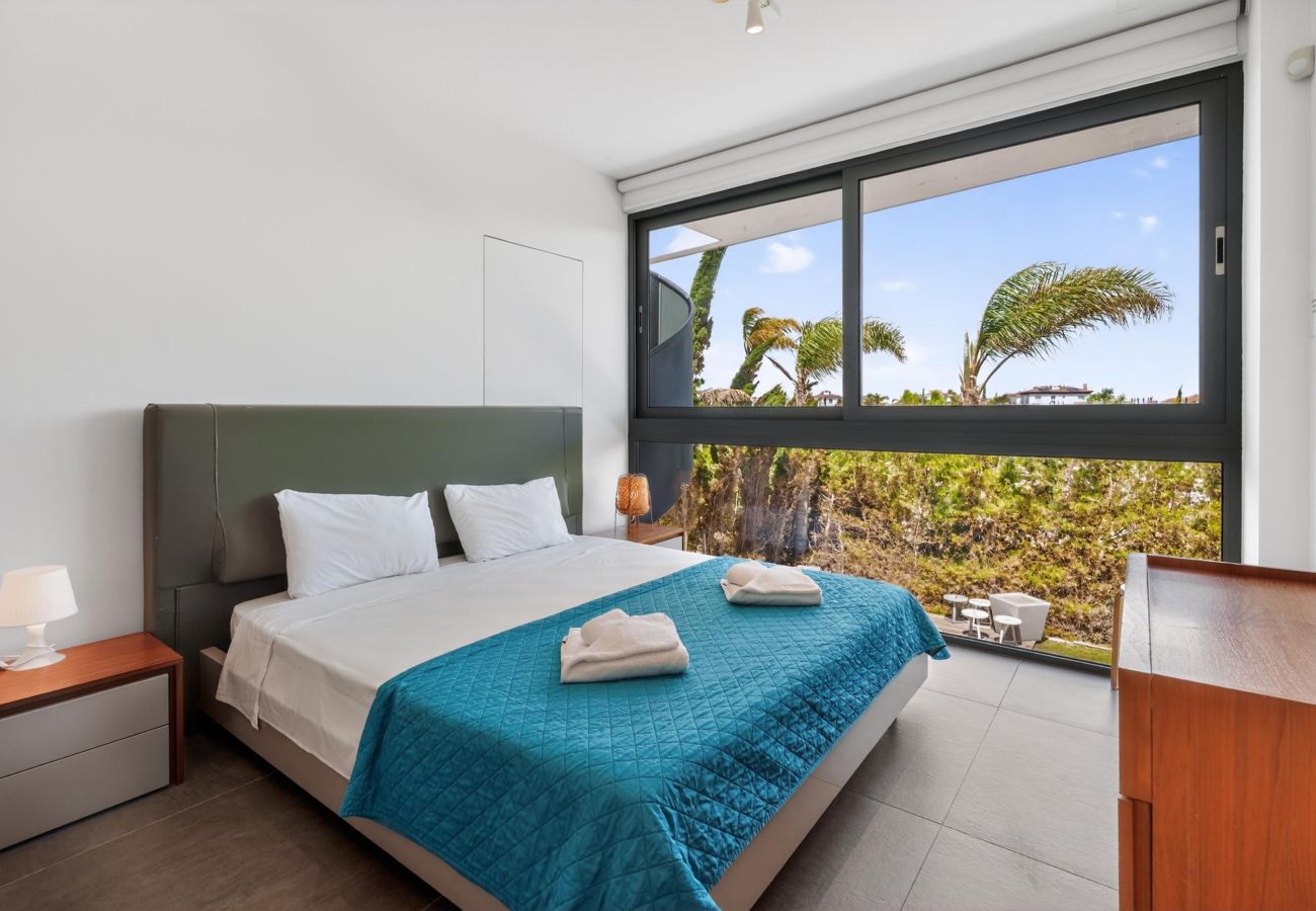 Villa i Protaras - Azzurra Seafront Villa